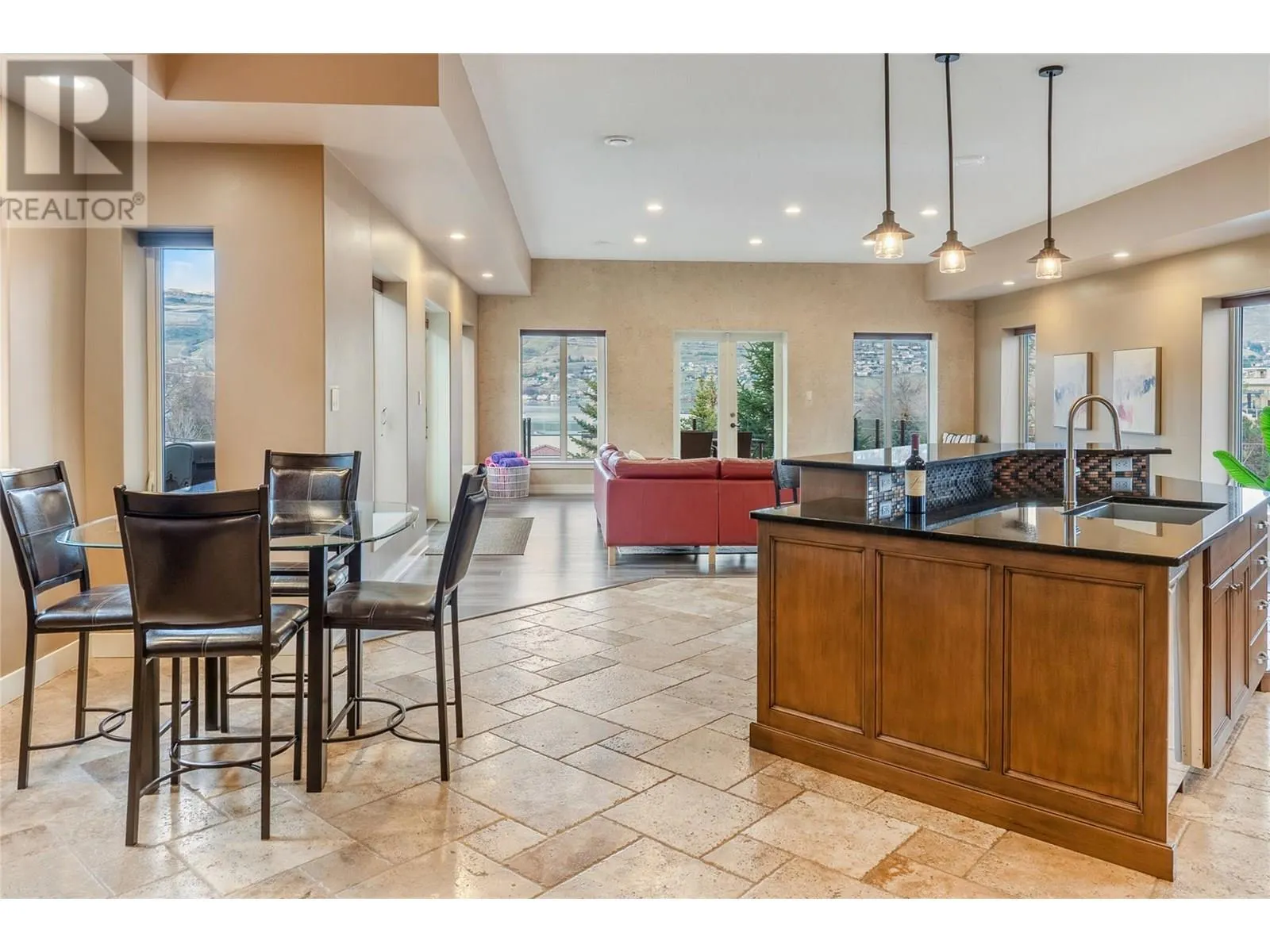1029 Longacre Place