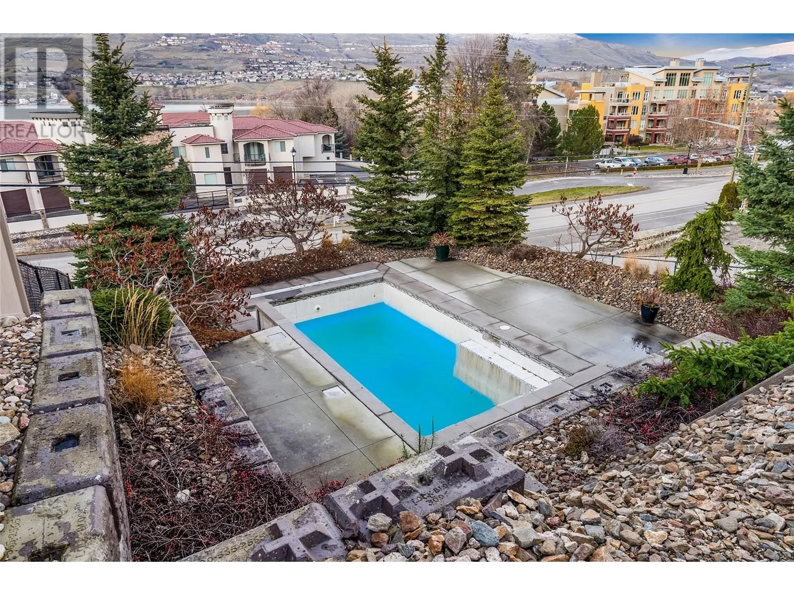 1029 Longacre Place