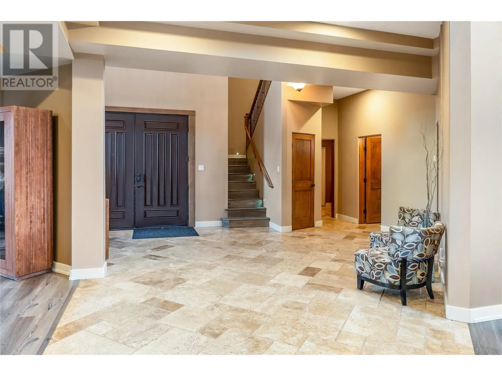 1029 Longacre Place