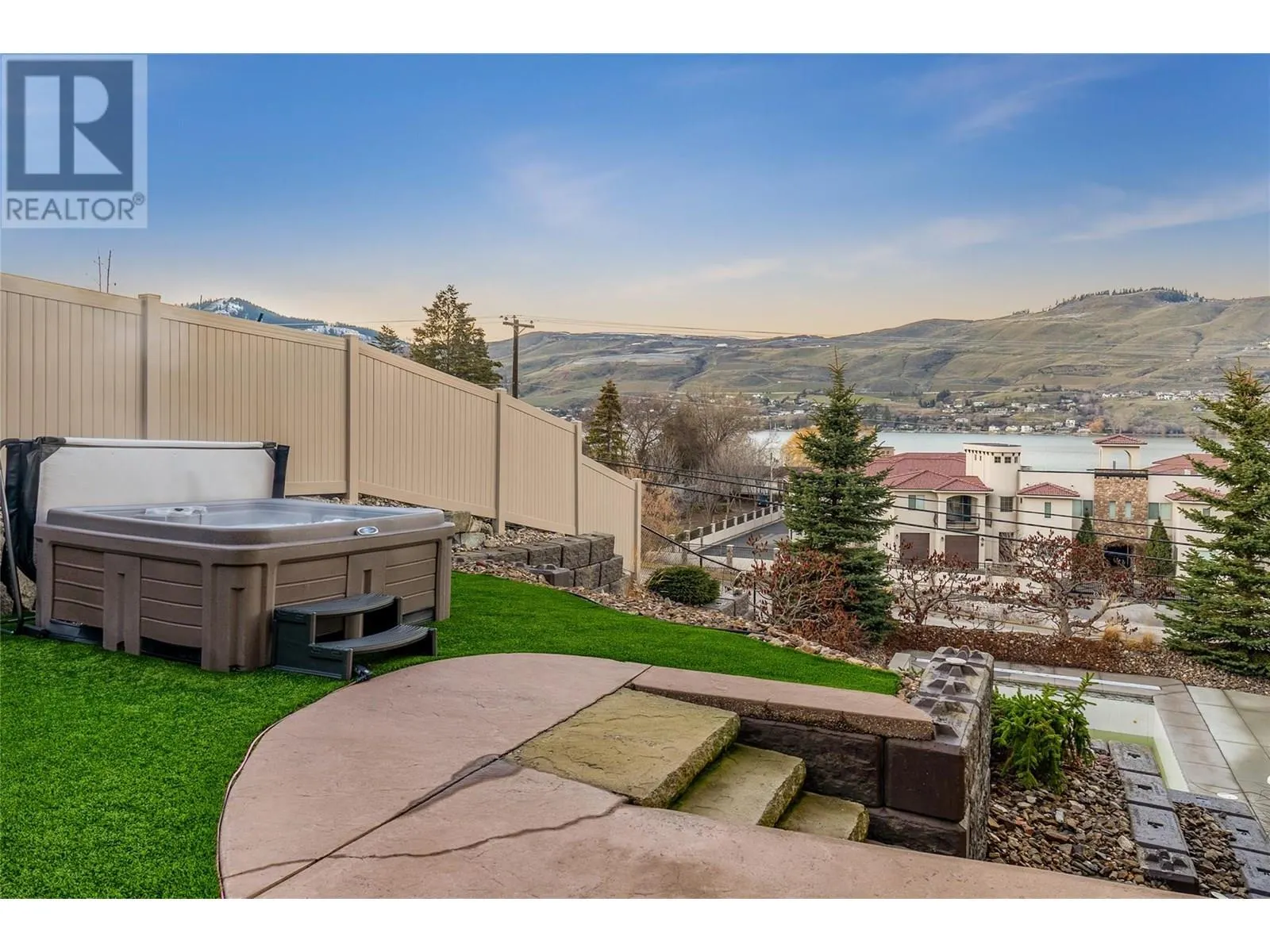 1029 Longacre Place