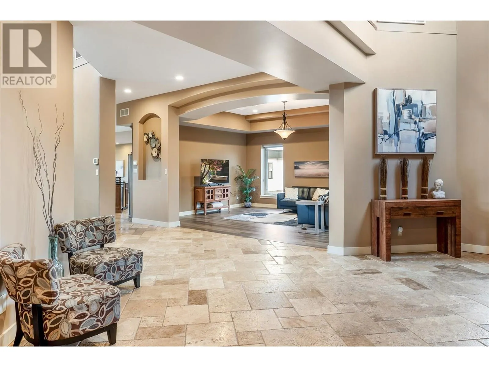 1029 Longacre Place