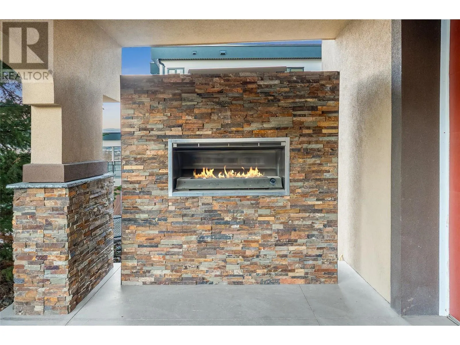 1029 Longacre Place