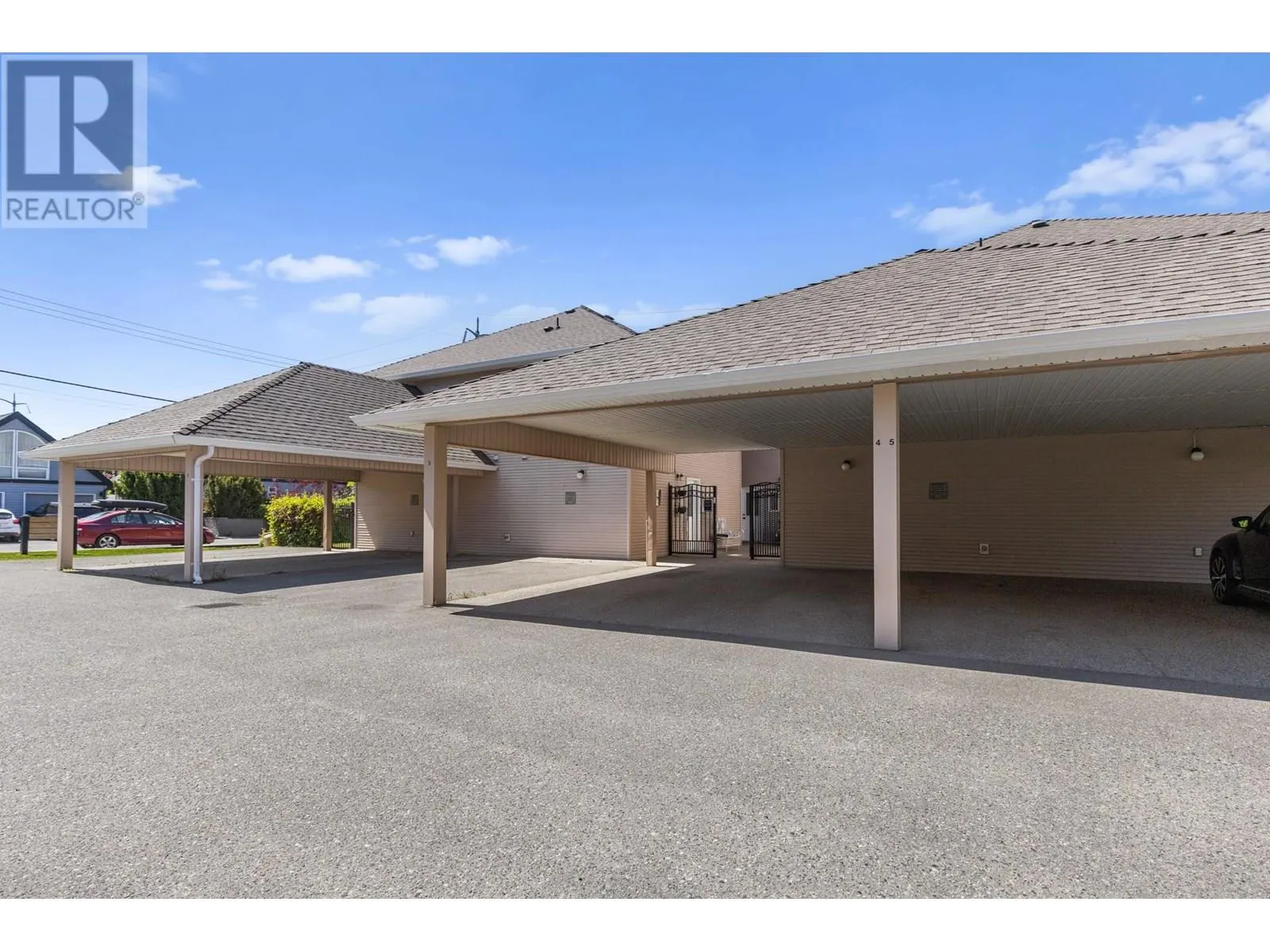 700 Elliot Avenue Unit# 3