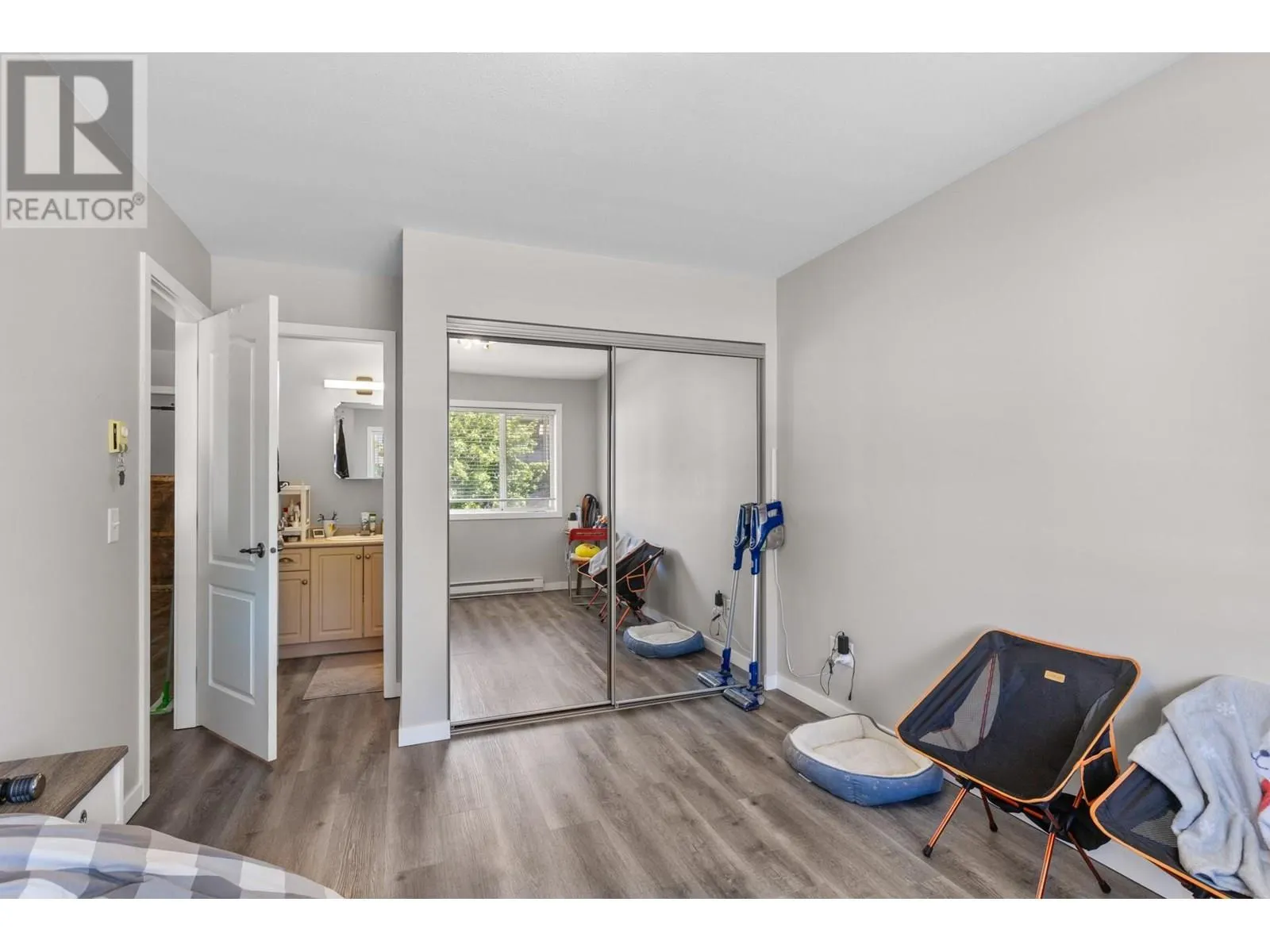 700 Elliot Avenue Unit# 3