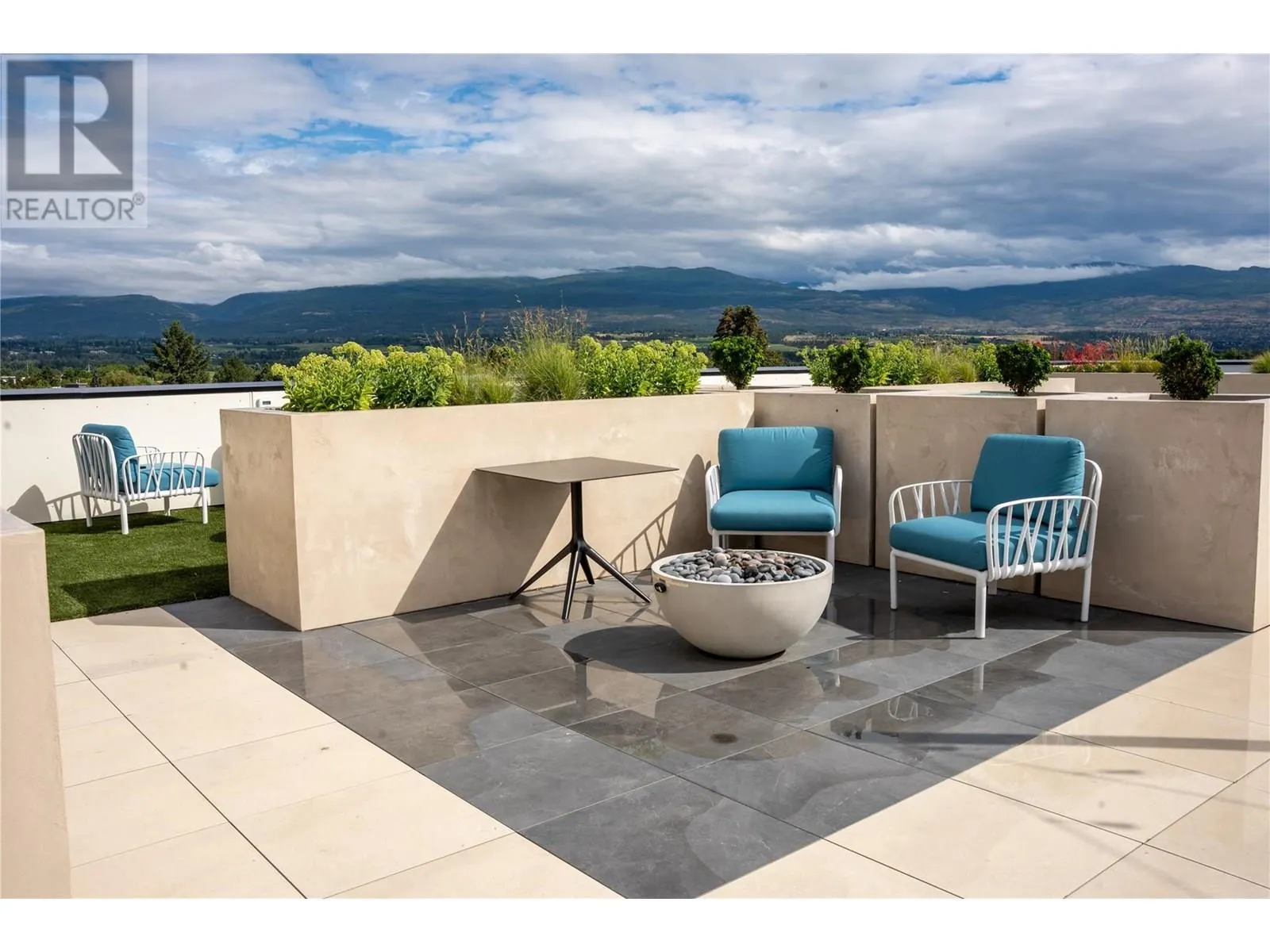 1274 Devonshire Avenue Unit# 514