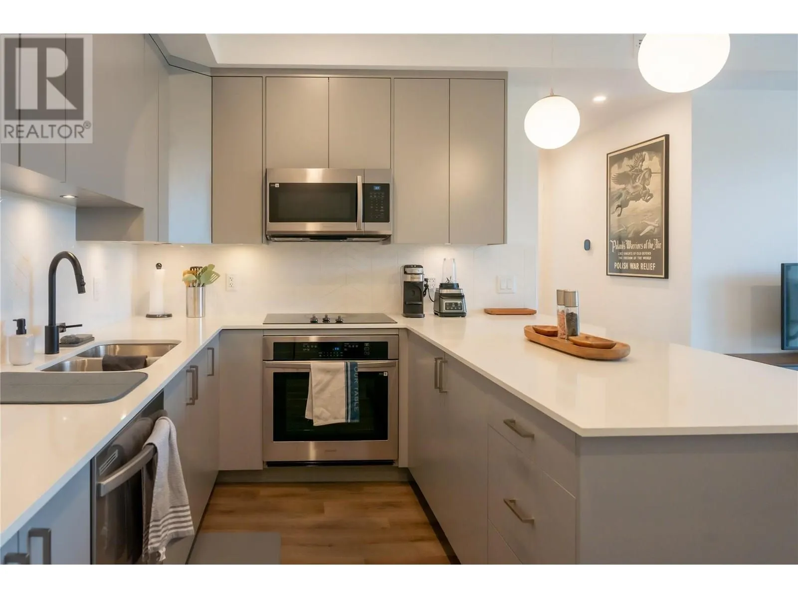 1274 Devonshire Avenue Unit# 514