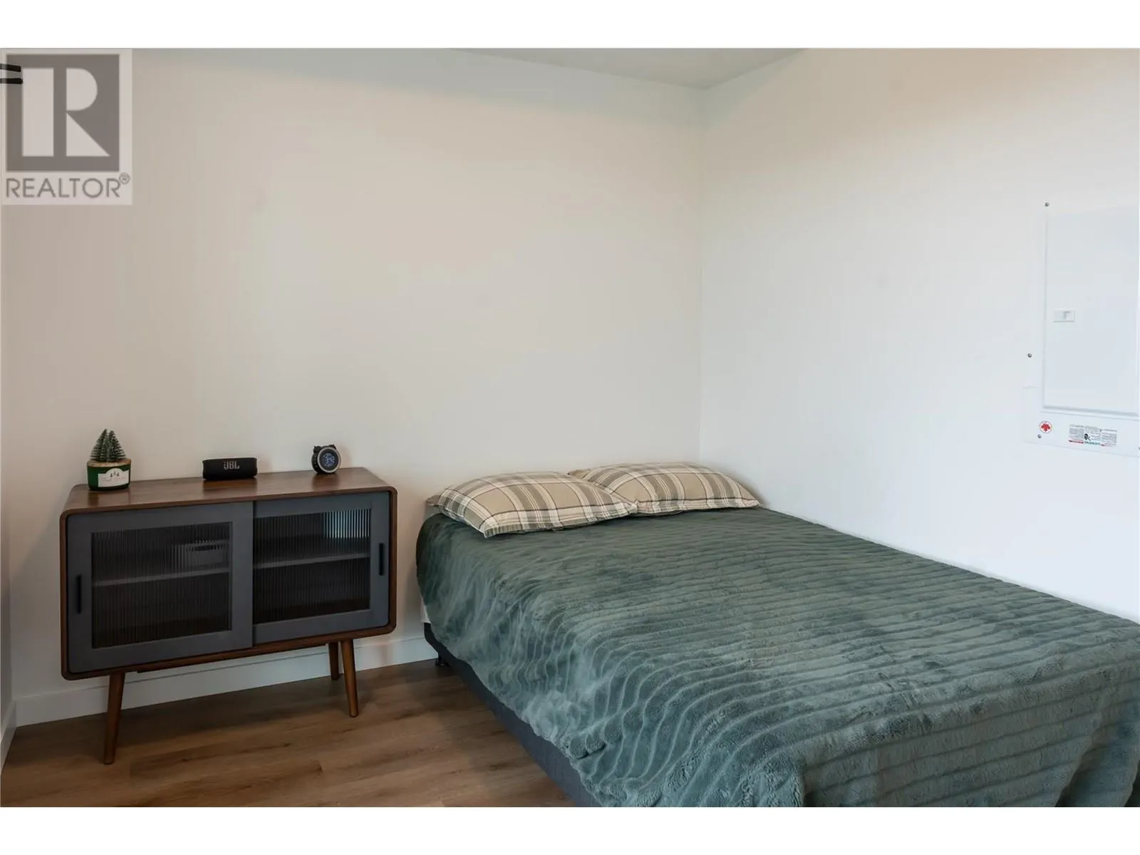 1274 Devonshire Avenue Unit# 514