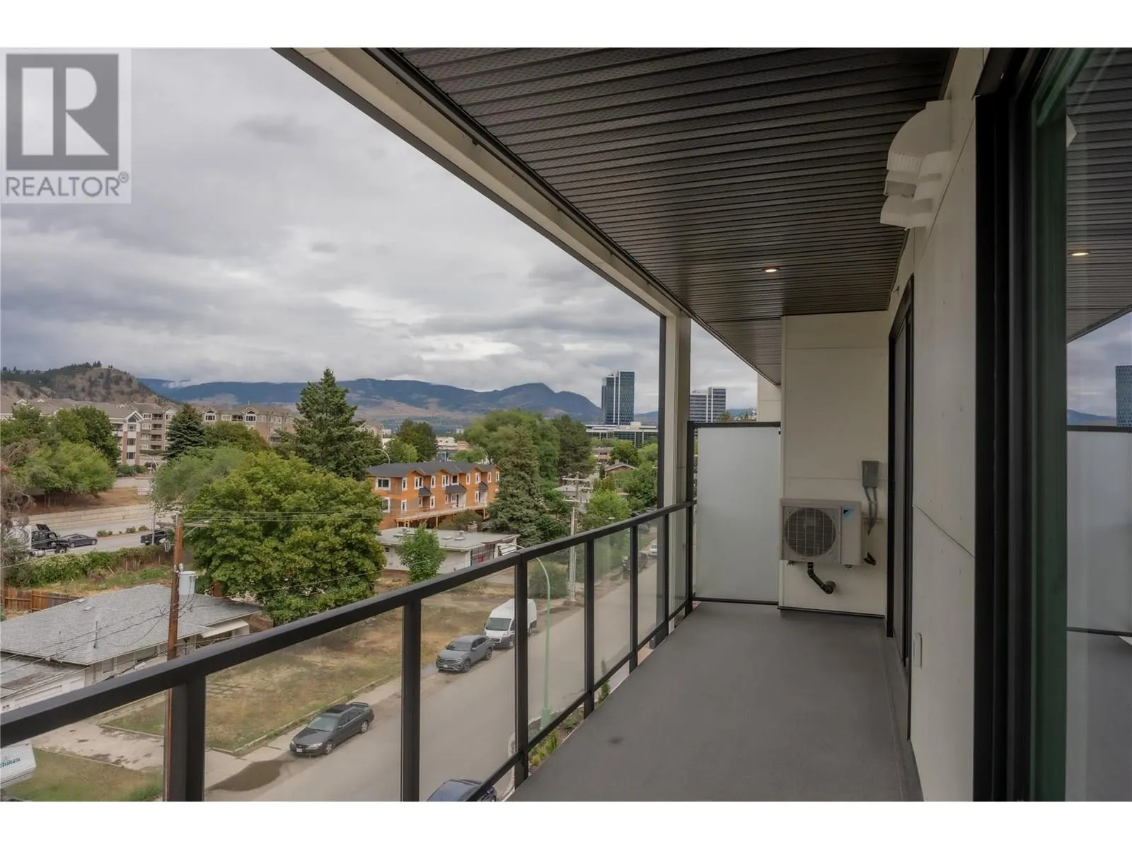1274 Devonshire Avenue Unit# 514