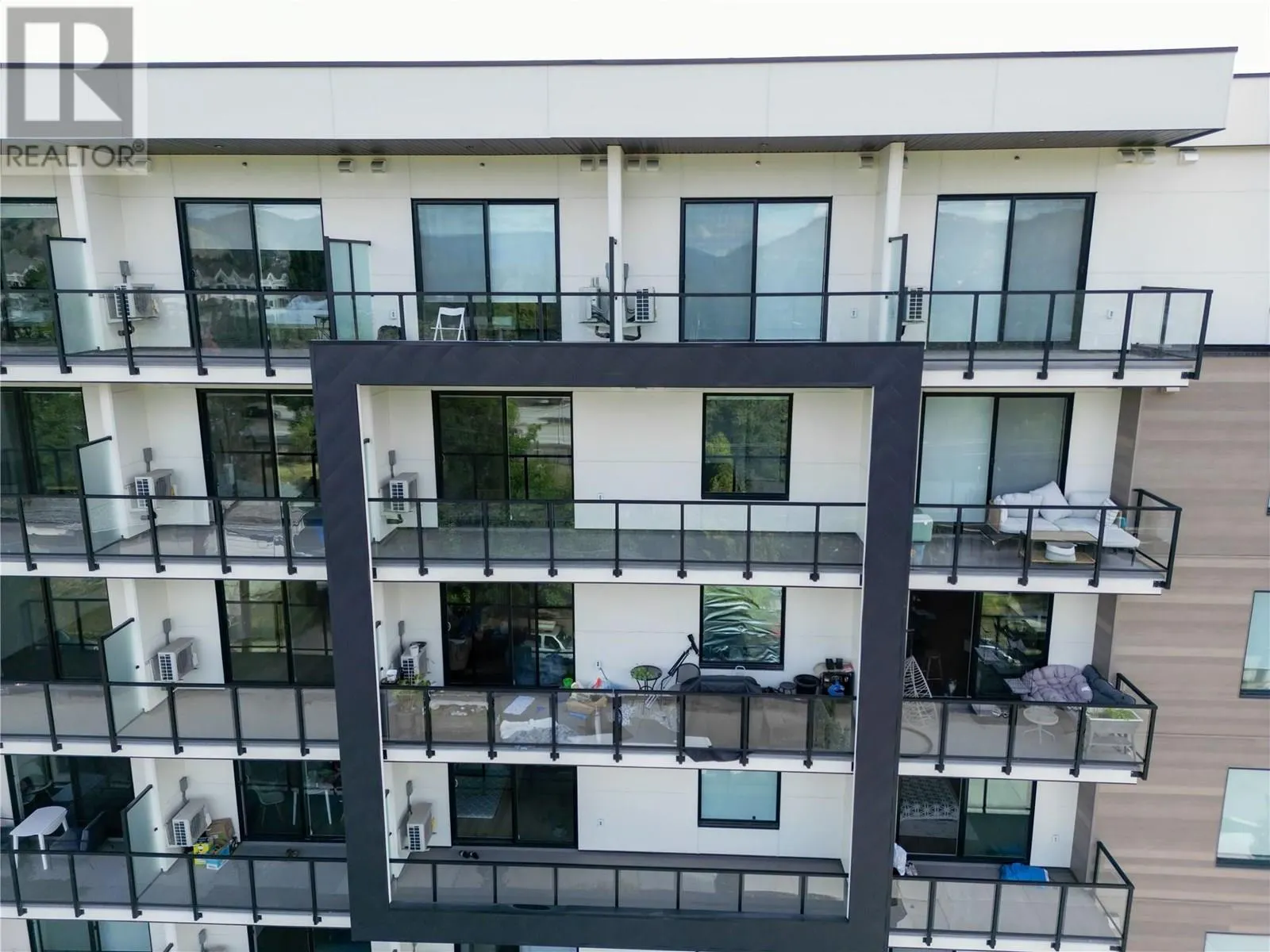 1274 Devonshire Avenue Unit# 514