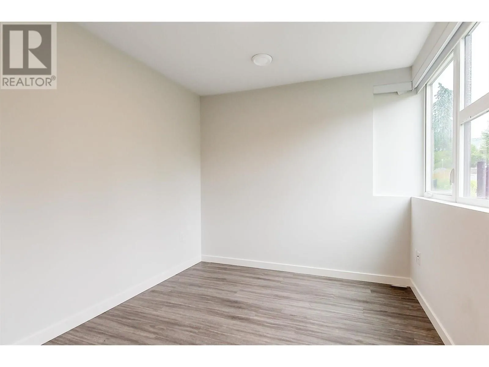 1515 Highland Drive N Unit# 39
