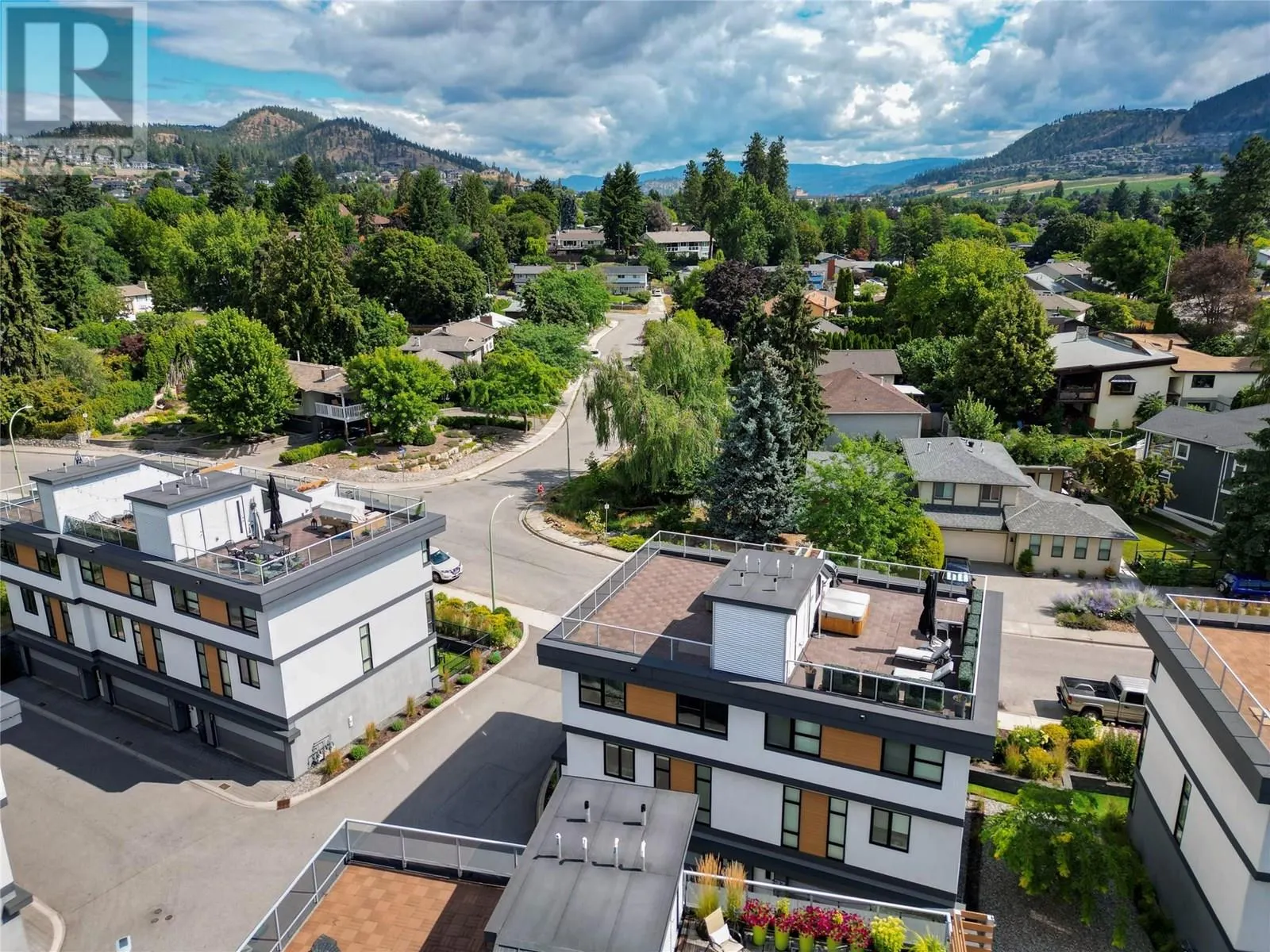 1515 Highland Drive N Unit# 39