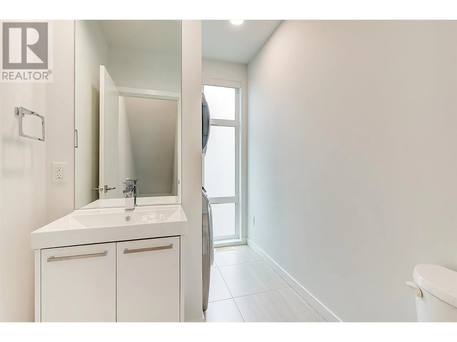 1515 Highland Drive N Unit# 39