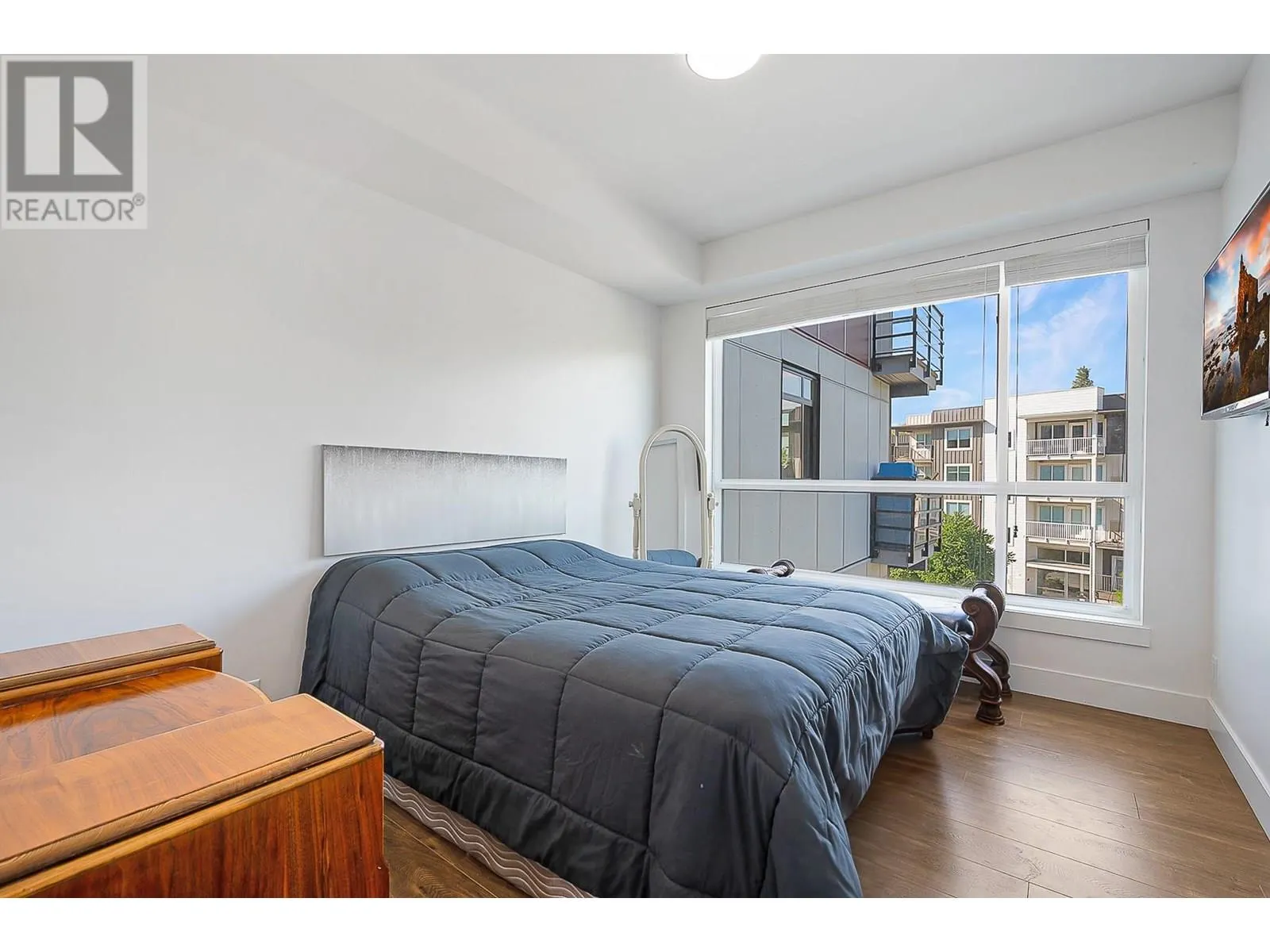 1925 Enterprise Way Unit# 302