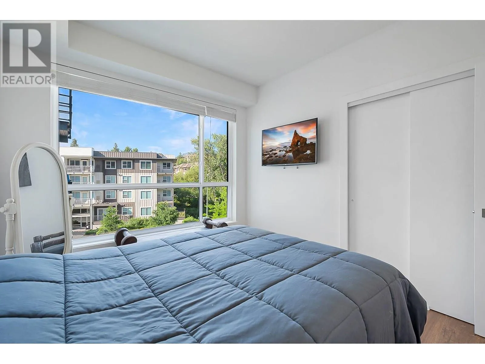 1925 Enterprise Way Unit# 302