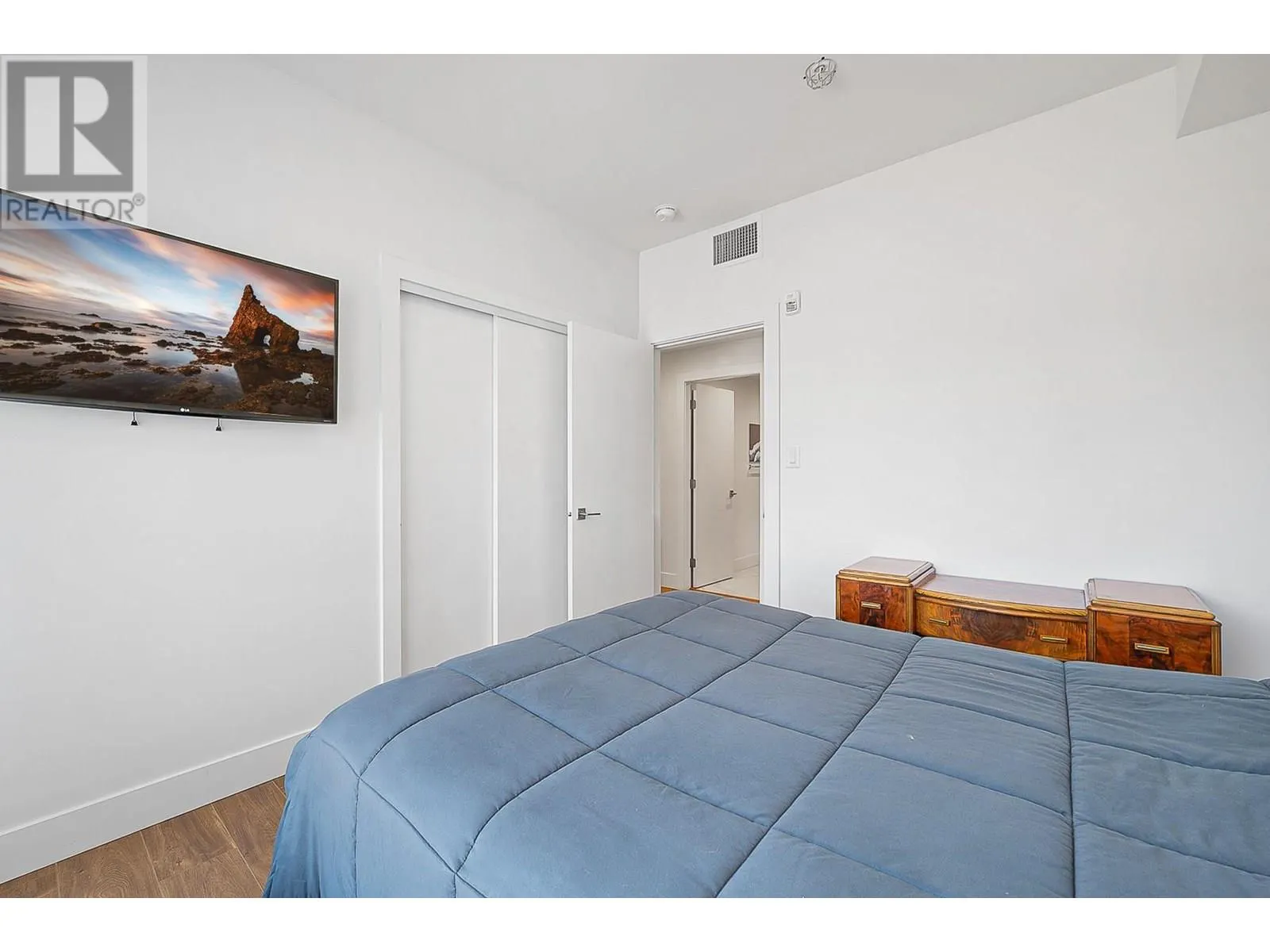 1925 Enterprise Way Unit# 302