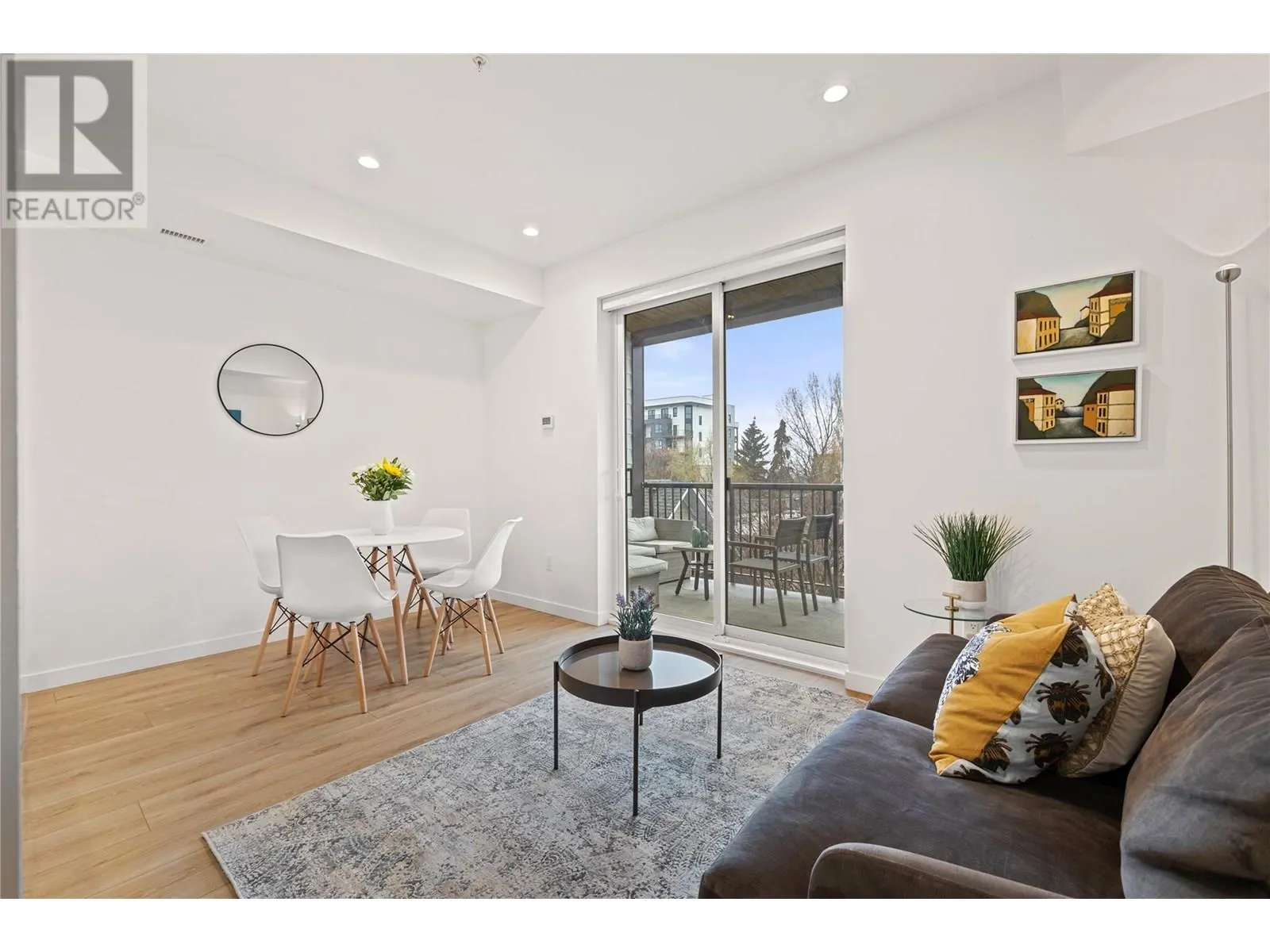 660 Cawston Avenue Unit# 208