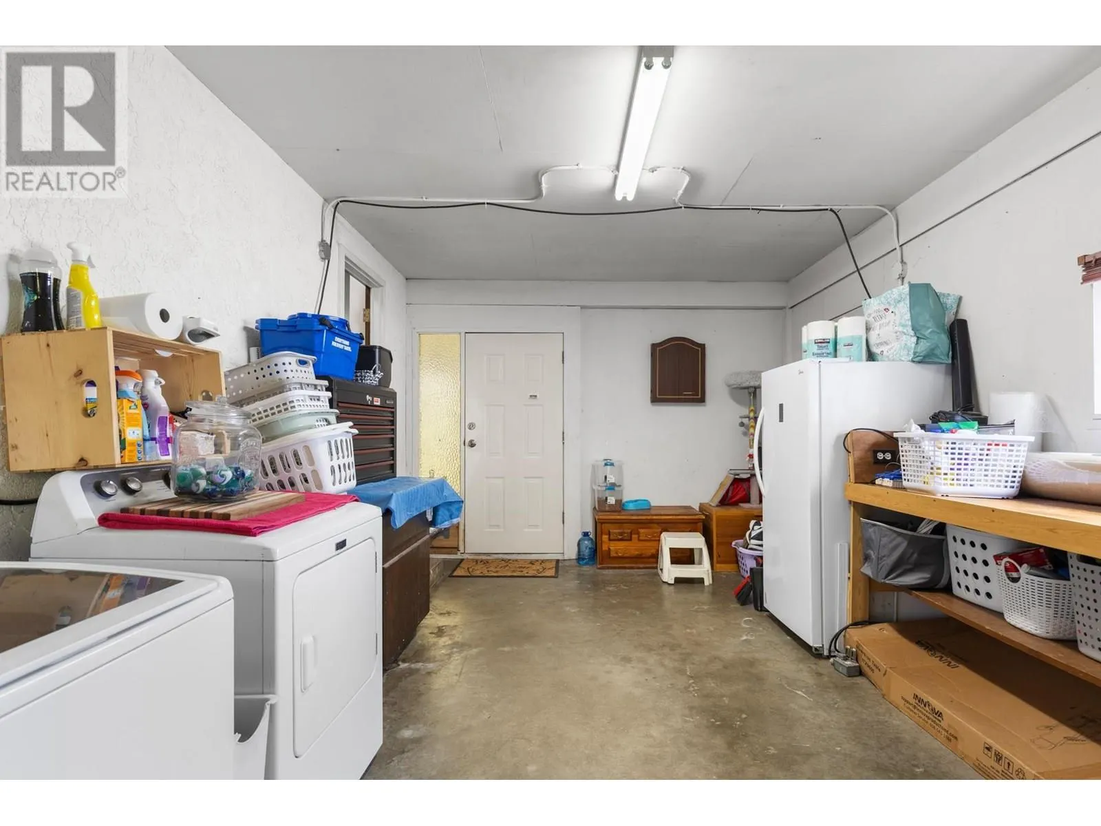 955 Hickory Road