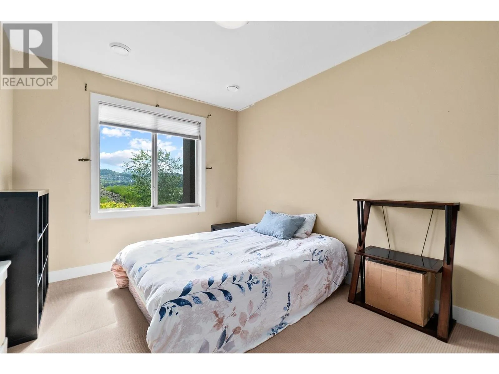 2421 Glacier Court Unit# 21