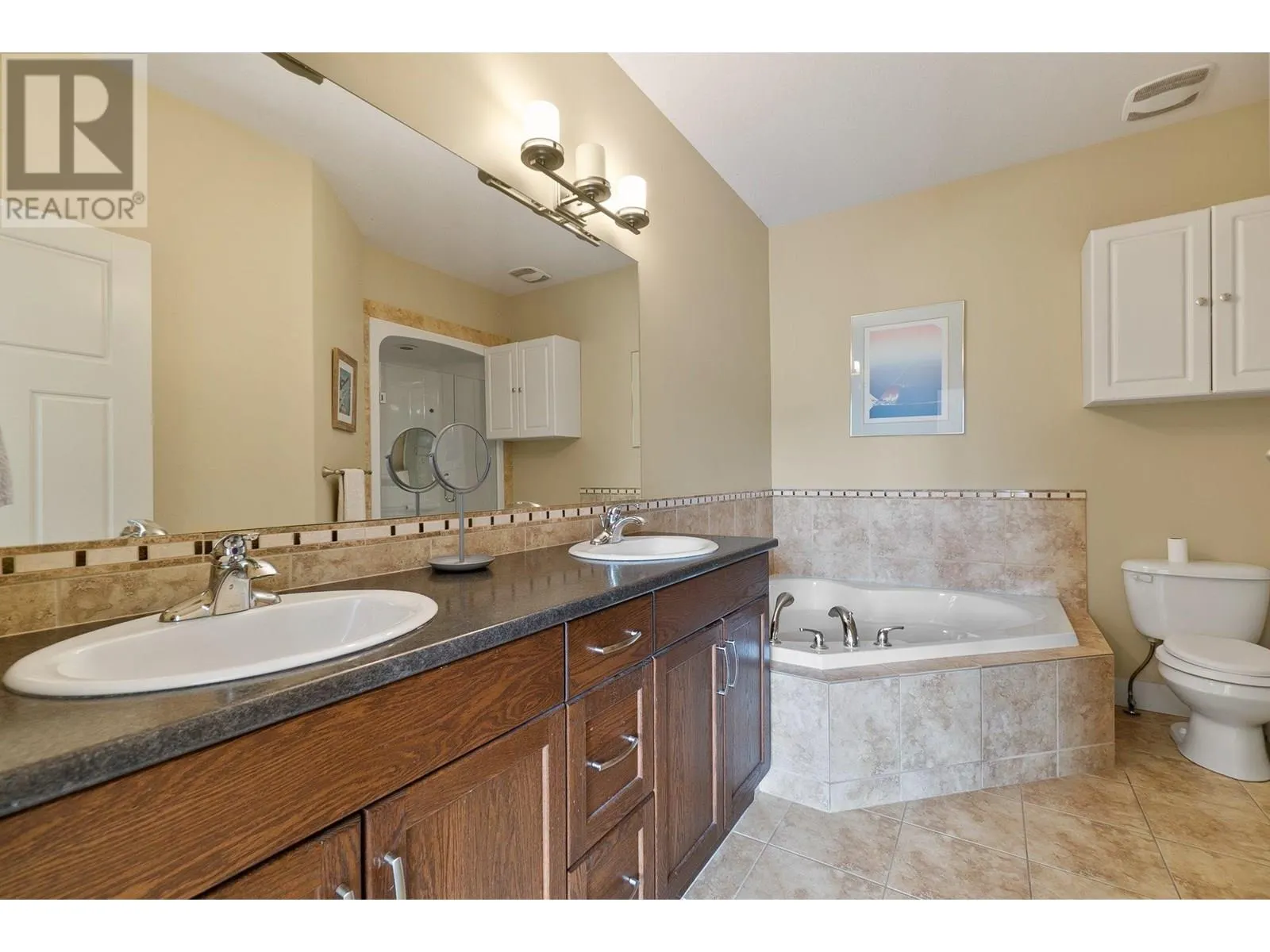 2421 Glacier Court Unit# 21