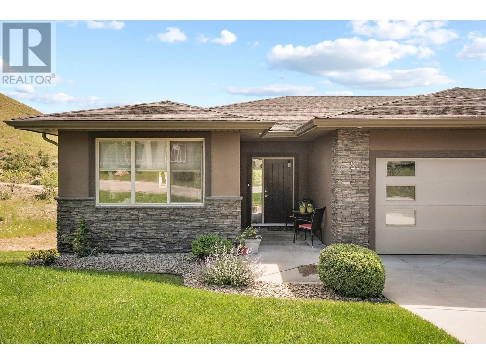 2421 Glacier Court Unit# 21