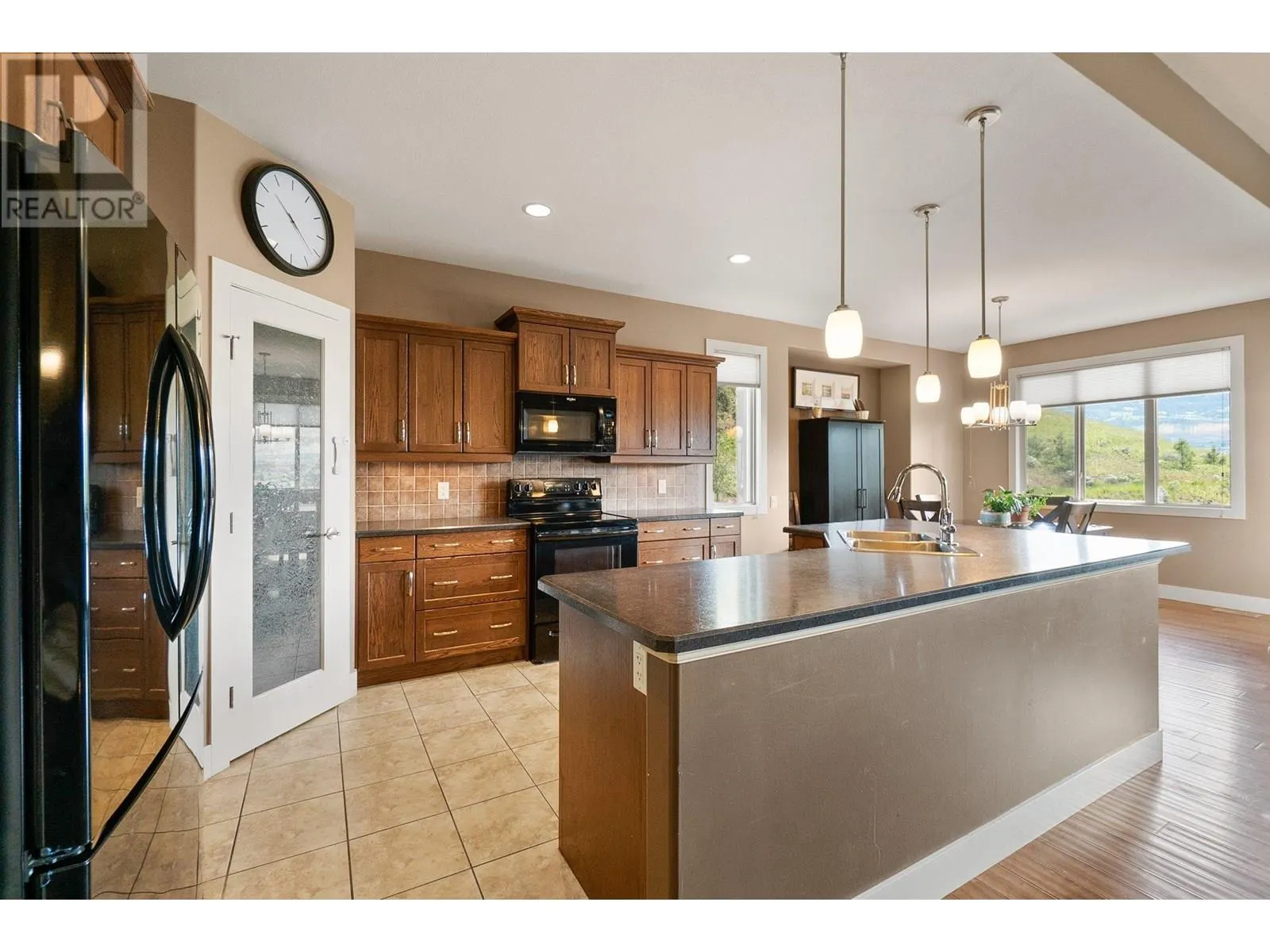 2421 Glacier Court Unit# 21