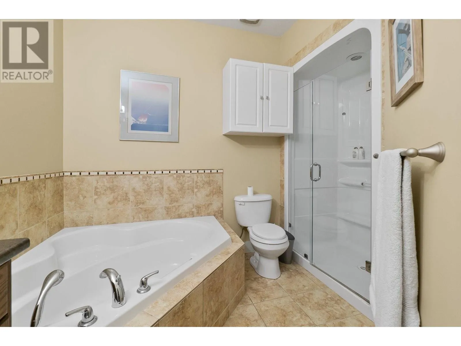 2421 Glacier Court Unit# 21
