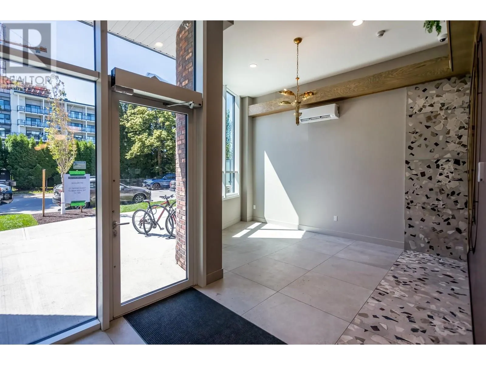 620 Coronation Avenue Unit# 507