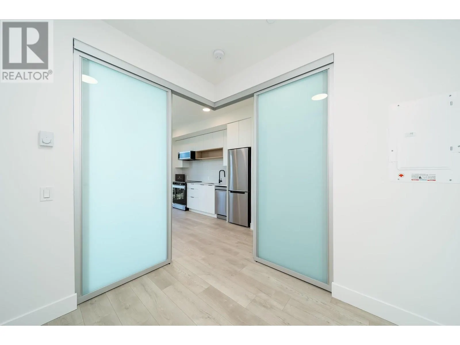 620 Coronation Avenue Unit# 507