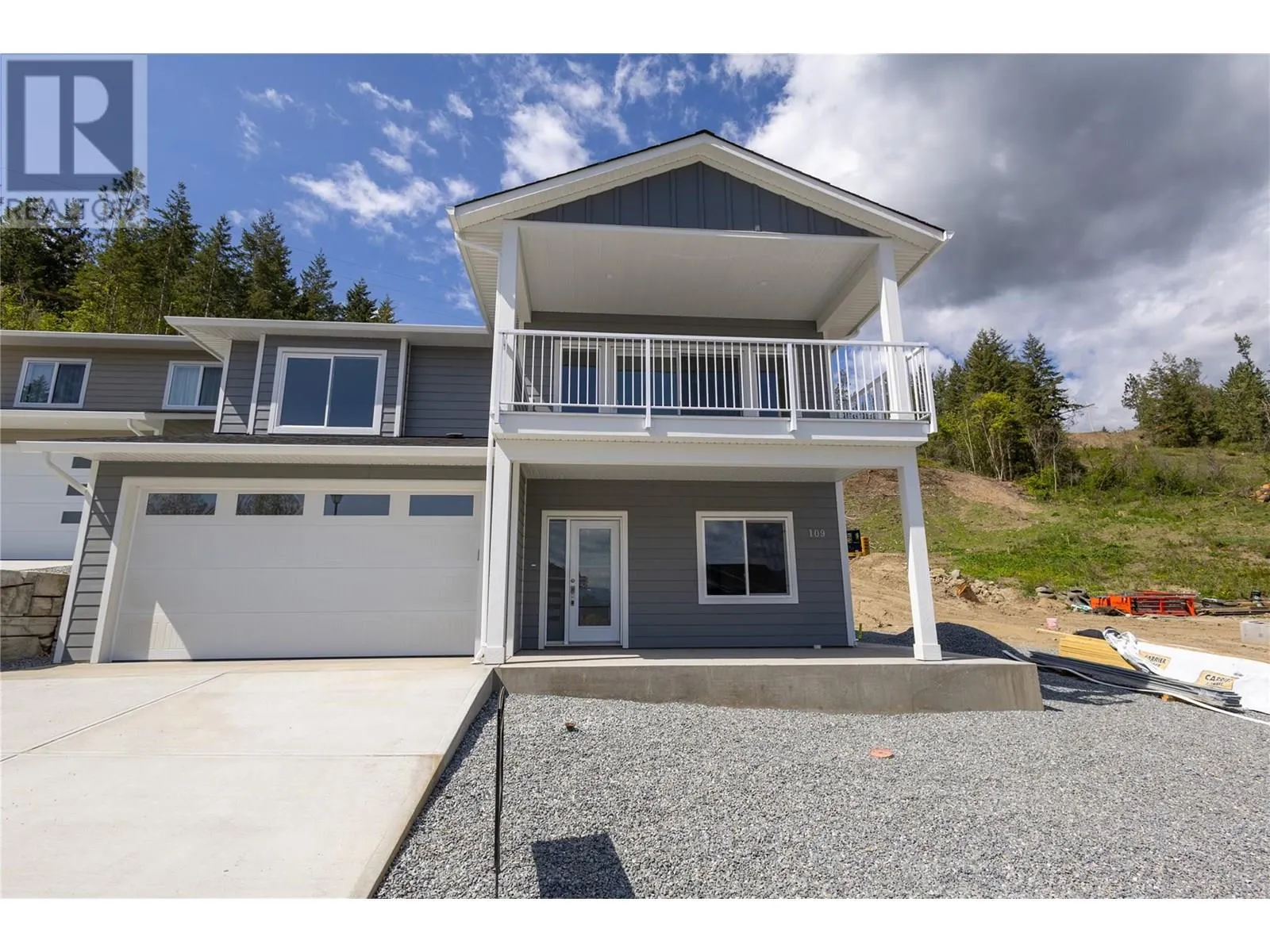 806 Cliff Avenue Unit# 109