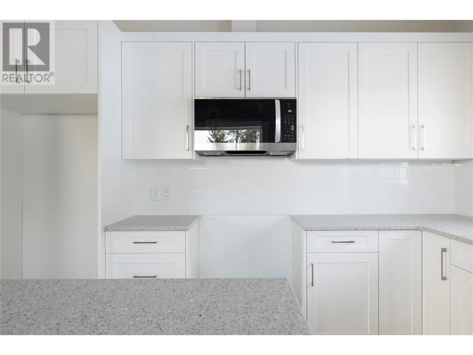 806 Cliff Avenue Unit# 109