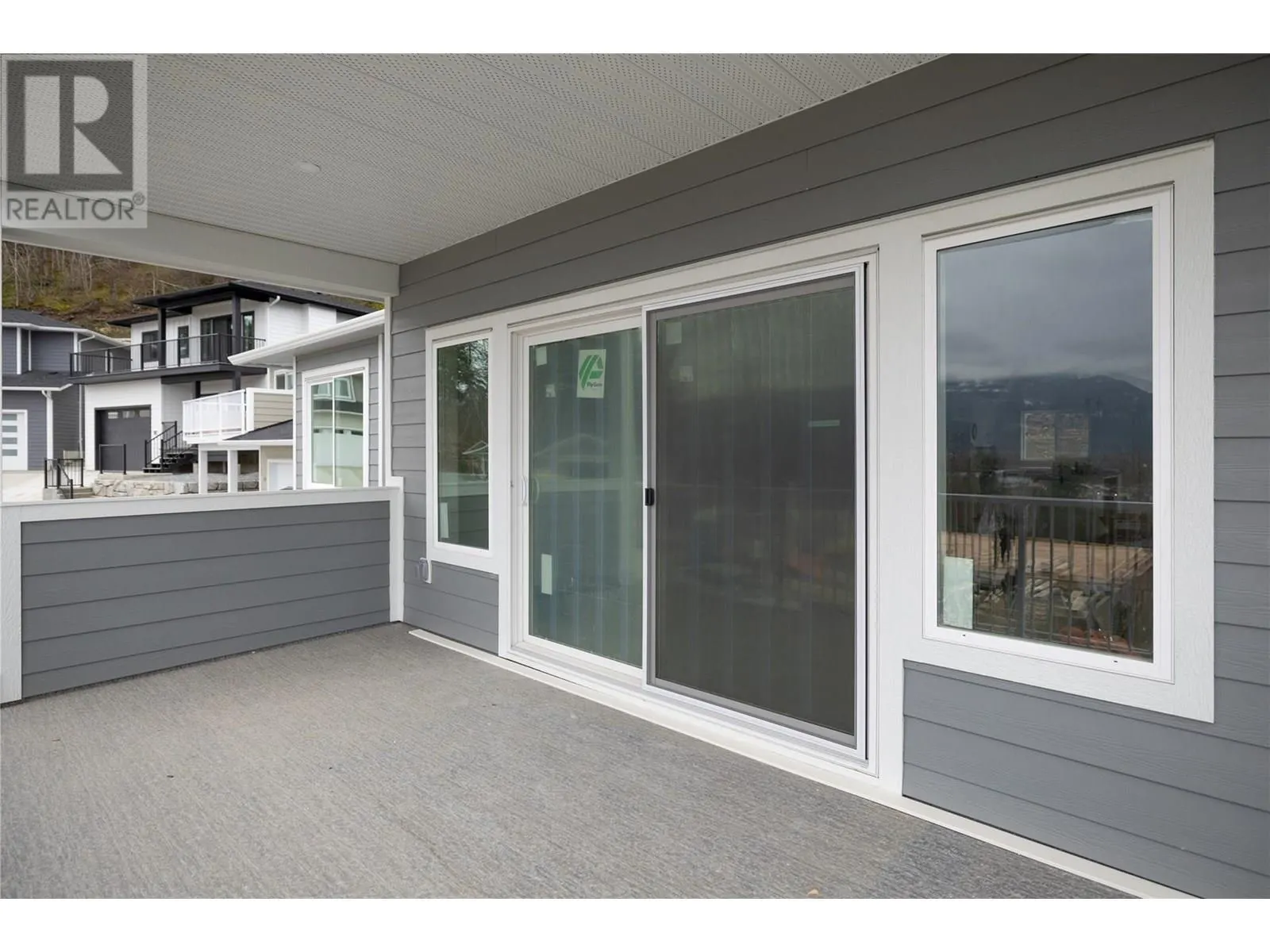 806 Cliff Avenue Unit# 109