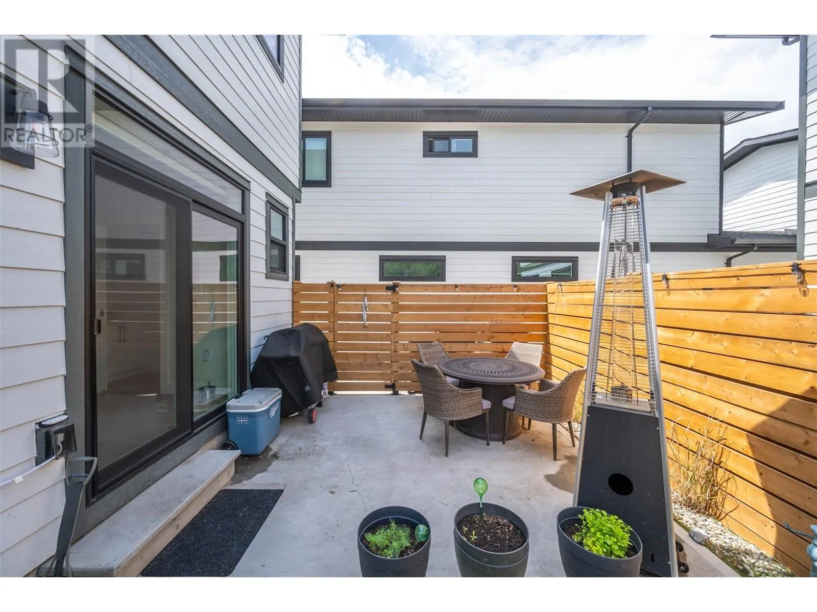 569 Forestbrook Drive Unit# 101