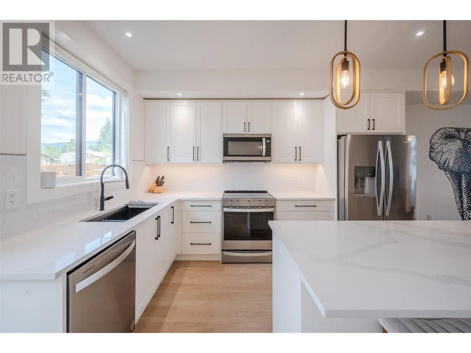 569 Forestbrook Drive Unit# 101