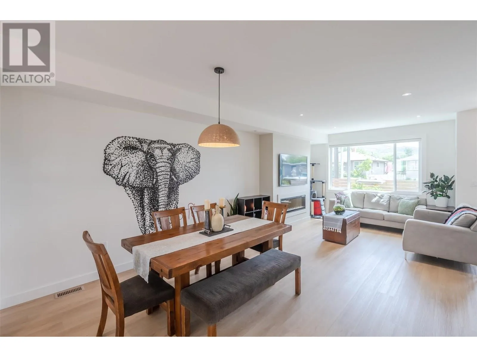 569 Forestbrook Drive Unit# 101