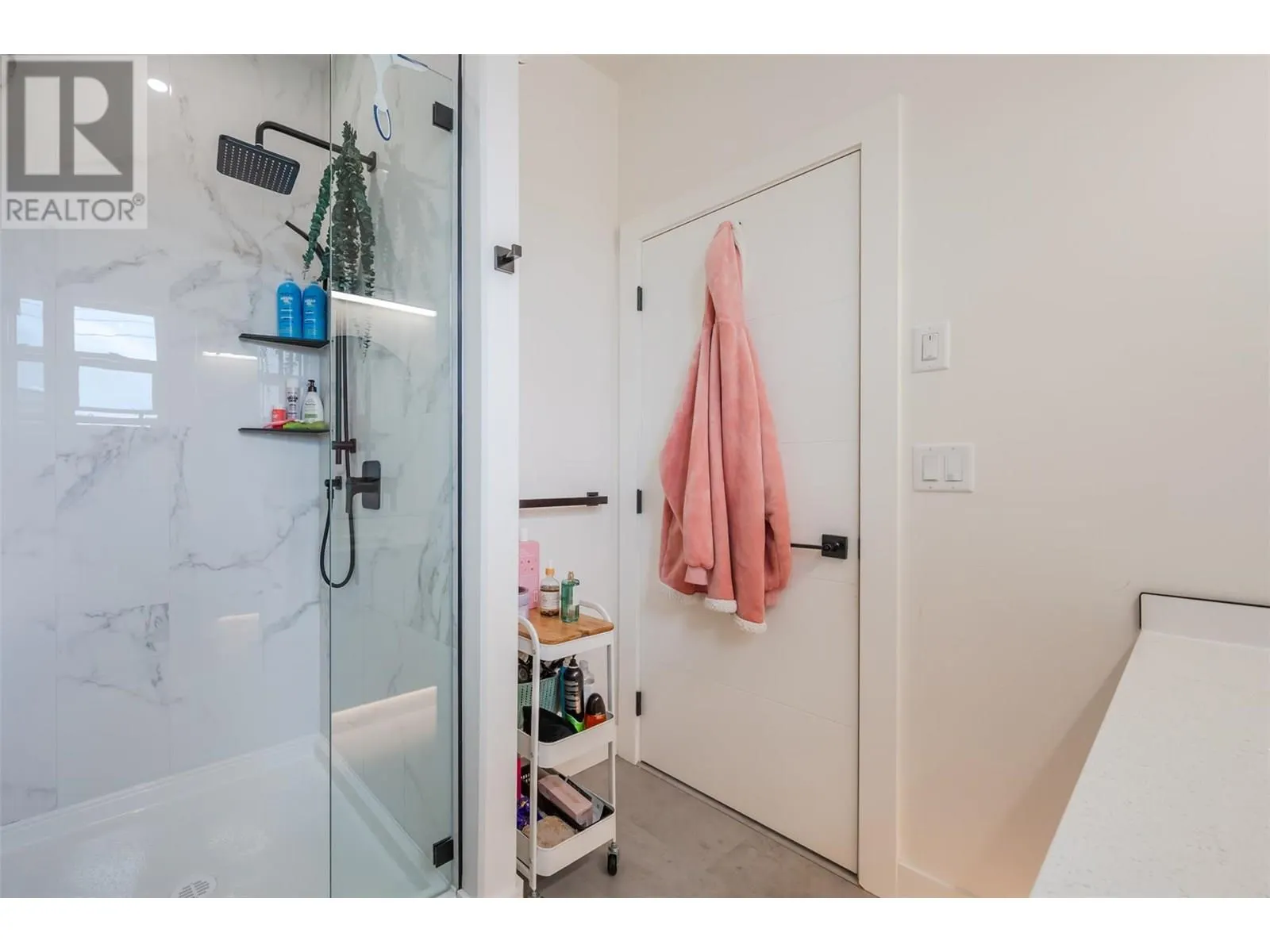 569 Forestbrook Drive Unit# 101