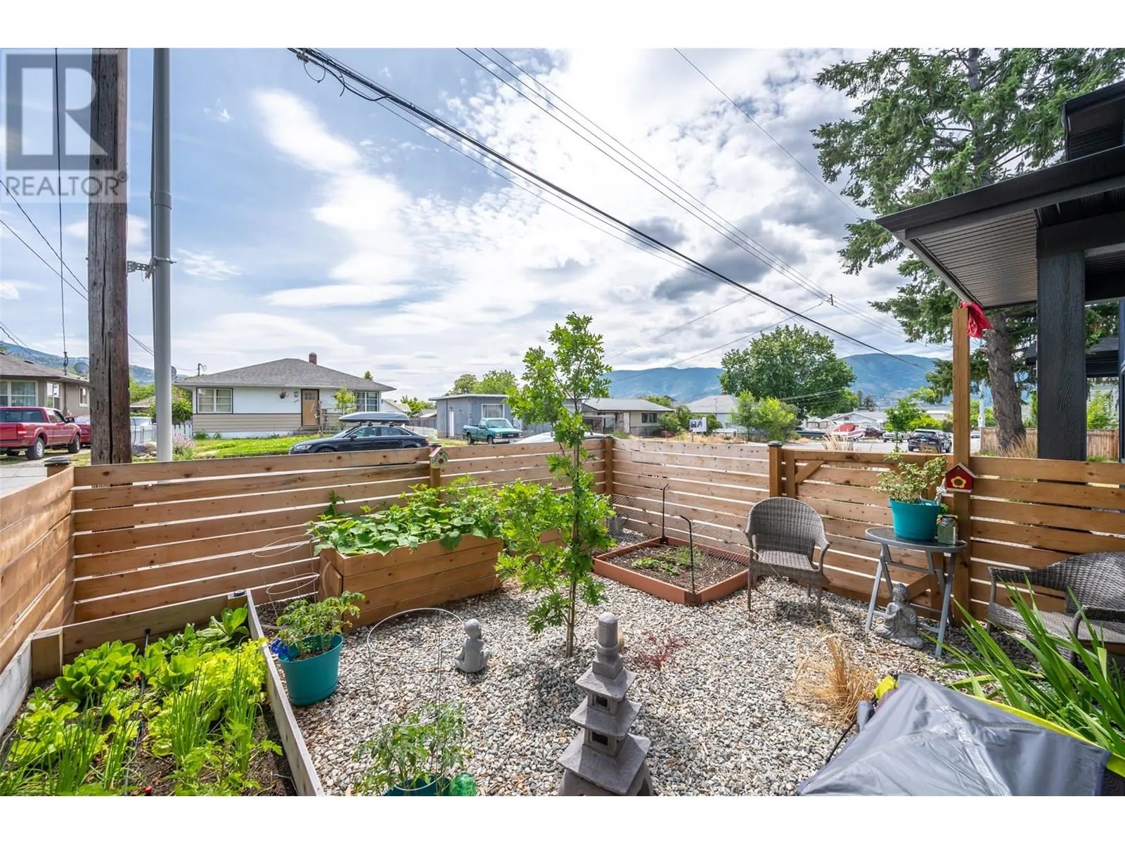 569 Forestbrook Drive Unit# 101