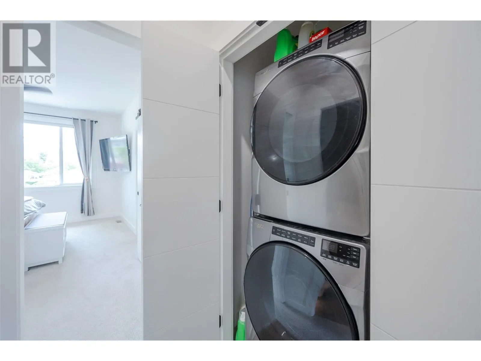 569 Forestbrook Drive Unit# 101