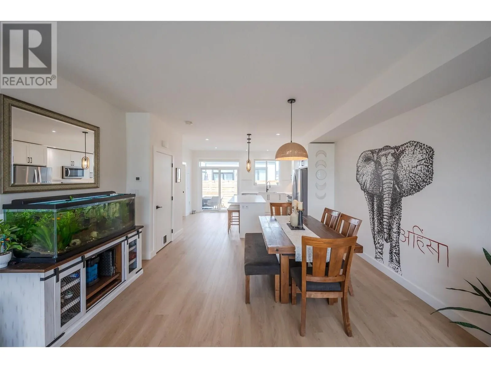 569 Forestbrook Drive Unit# 101