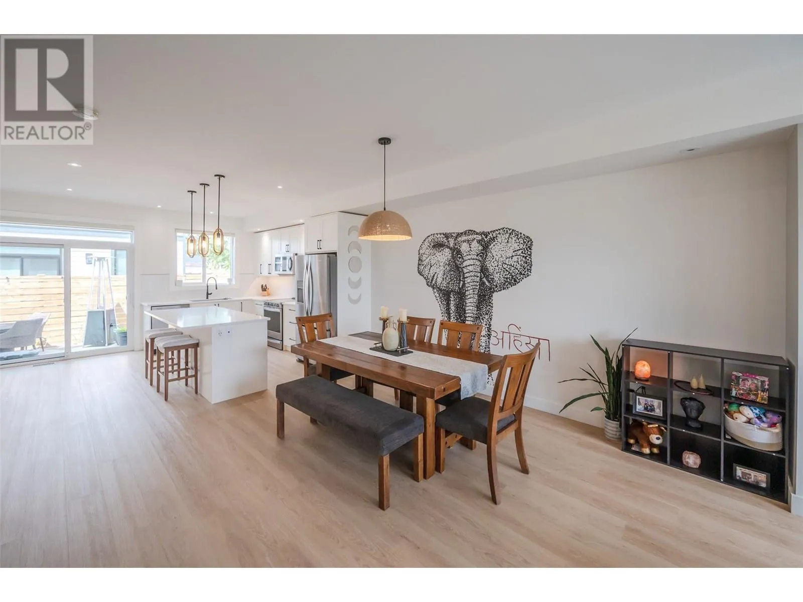 569 Forestbrook Drive Unit# 101
