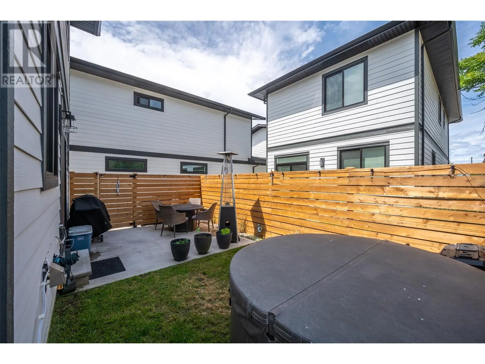 569 Forestbrook Drive Unit# 101