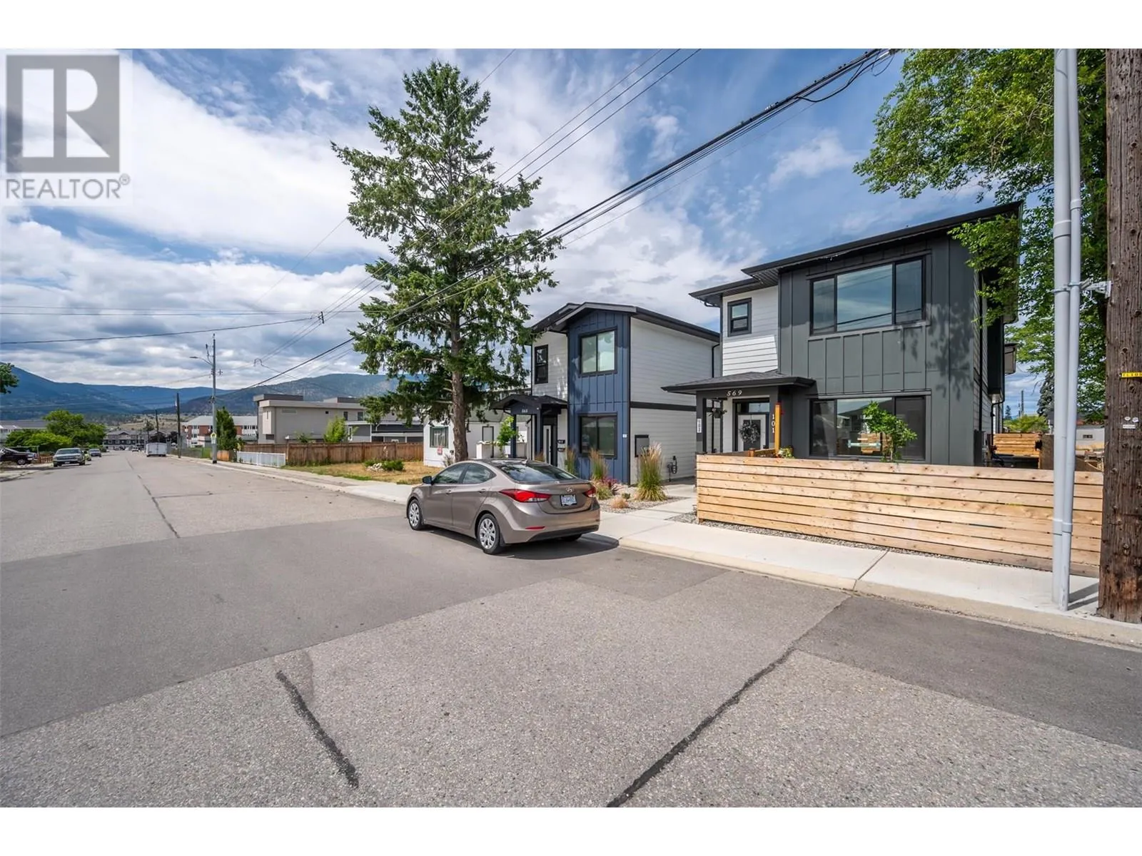 569 Forestbrook Drive Unit# 101