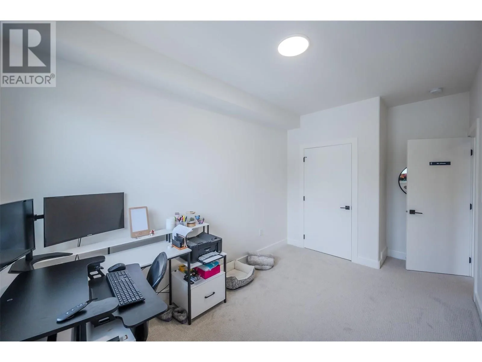569 Forestbrook Drive Unit# 101