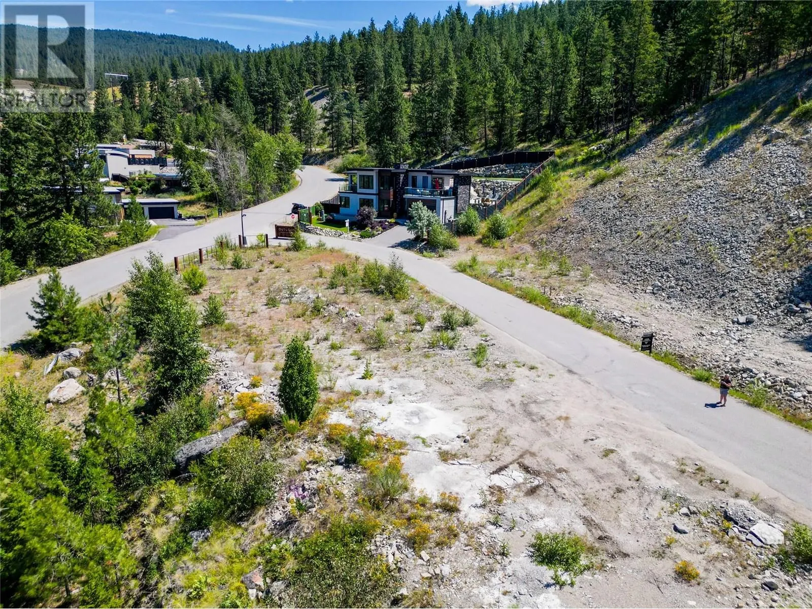 1-3055 Outlook Way