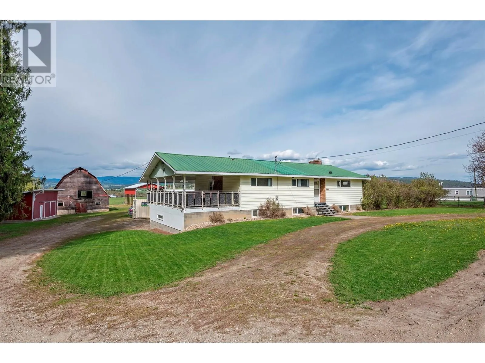 1121 Mountain View Road