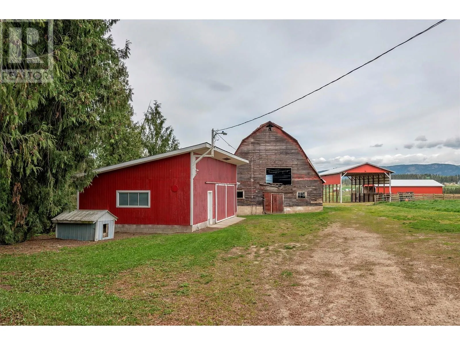 1121 Mountain View Road