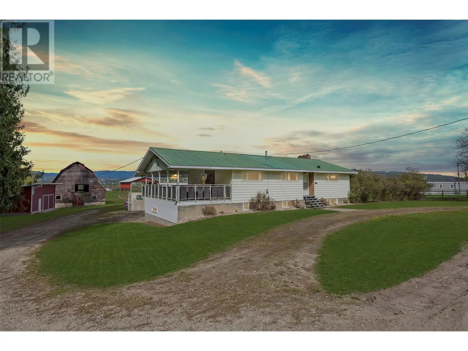 1121 Mountain View Road