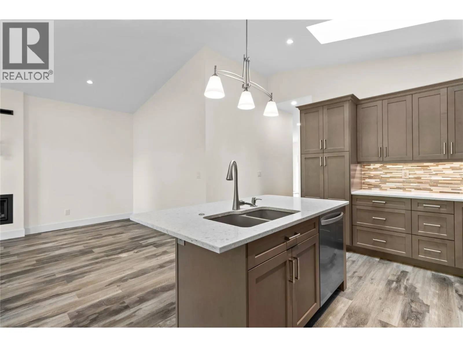 2715 Golf Course Drive Unit# 28