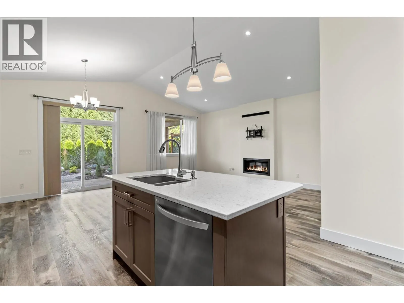 2715 Golf Course Drive Unit# 28