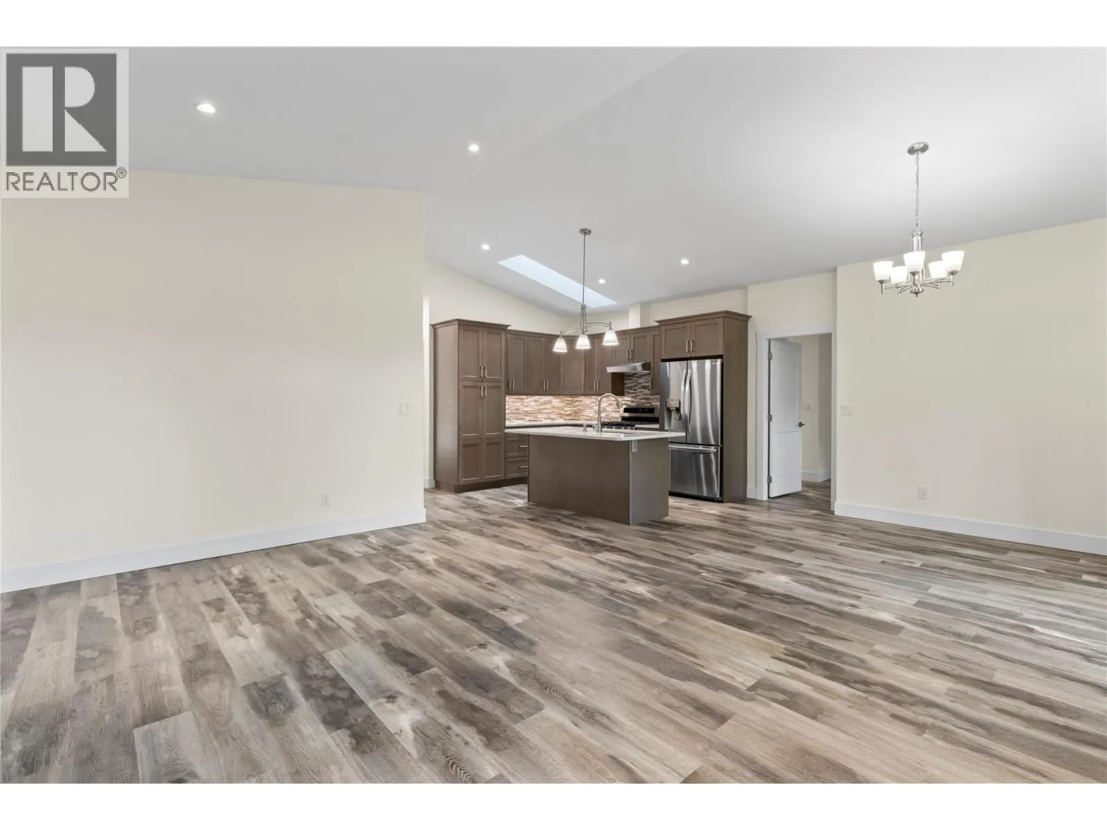 2715 Golf Course Drive Unit# 28