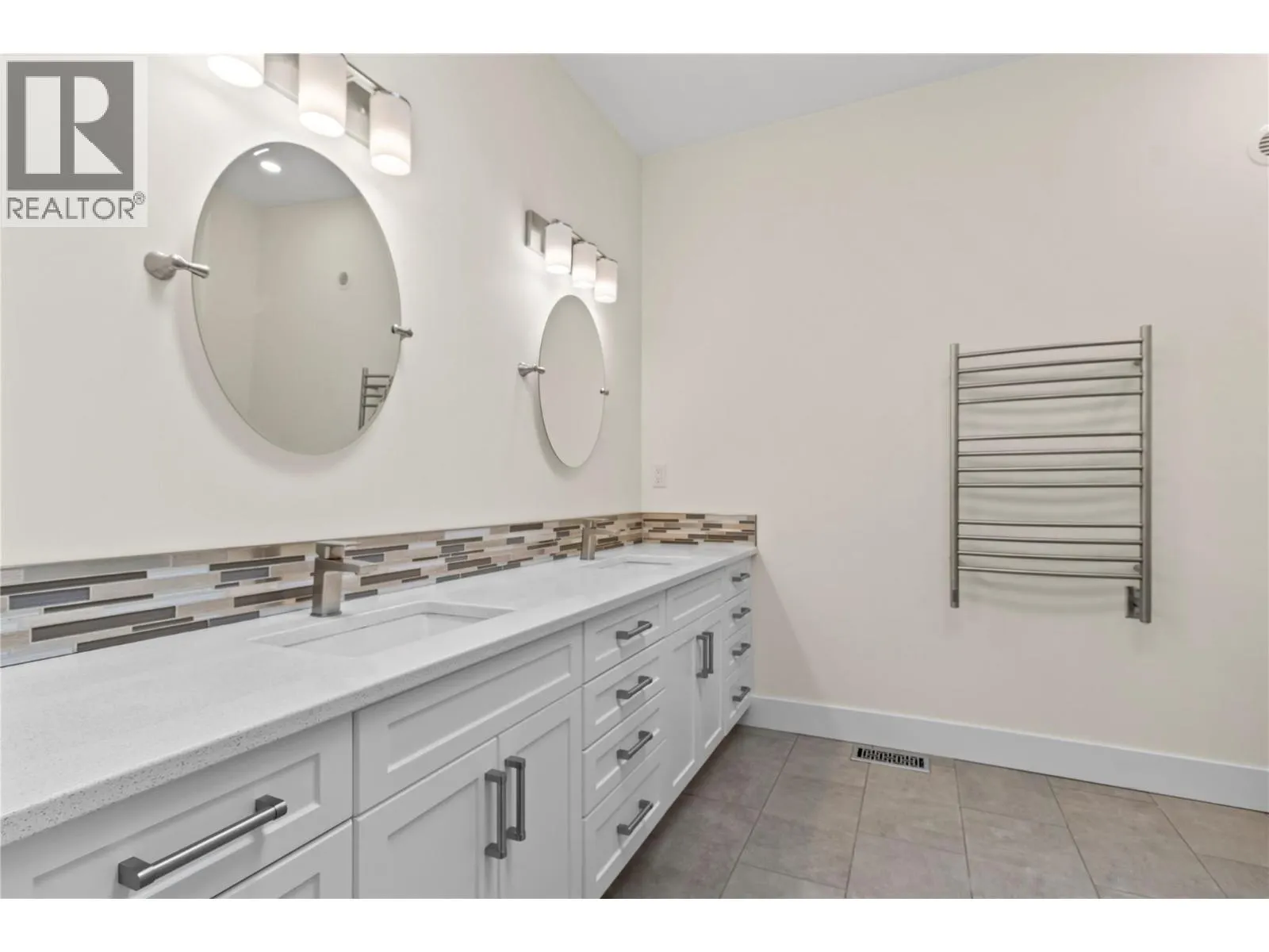 2715 Golf Course Drive Unit# 28